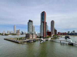 Rotterdam skyline architecture tour Rijnhaven Kop van Zuid