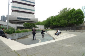 Water Management and Climate Adaptation: water square Benthemplein by De Urbanisten