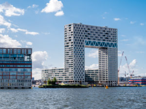 Ponsteiger residential highrise in Houthavens